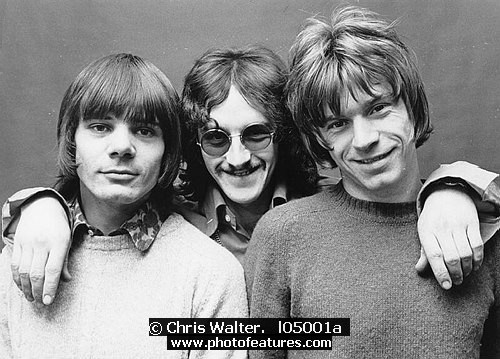Dave Edmunds l05001a photography by © Chris Walter Photo of Dave Edmunds for media use , reference; l05001a,www.photofeatures.com