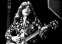 Dave Edmunds 1973 on Top Of The Pops<br> Chris Walter<br>