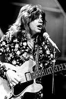 Dave Edmunds 1973 on Top Of The Pops<br> Chris Walter<br>