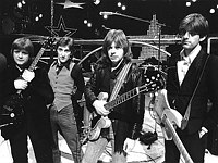 Rockpile 1977 Billy Bremner, Terry Williams, Dave Edmunds and Nick Lowe <br> Chris Walter<br>