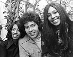 Photo of Dawn 1971 Tony Orlando, Telma Hopkins and Joyce Vincent Williams<br> Chris Walter<br>