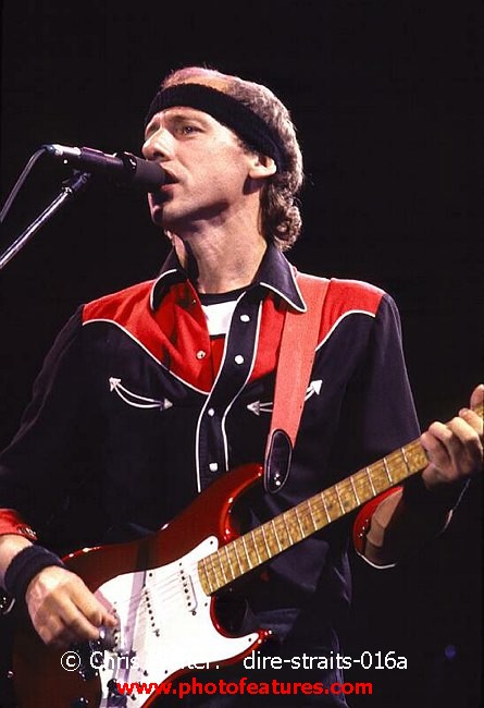 Photo of Dire Straits for media use , reference; dire-straits-016a,www.photofeatures.com