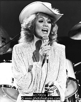 Photo of Dottie West by Chris Walter , reference; w17002a,www.photofeatures.com