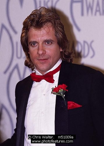 Photo of Eddie Money by Chris Walter , reference; m51009a,www.photofeatures.com