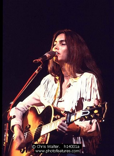 Photo of Emmylou Harris by Chris Walter , reference; h14001a,www.photofeatures.com