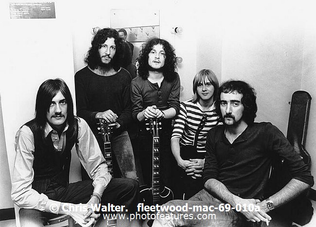 Fleetwood Mac fleetwood-mac-69-010a photography by © Chris Walter Photo of Fleetwood Mac for media use , reference; fleetwood-mac-69-010a,www.photofeatures.com