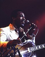 Photo of George Benson 1977<br> Chris Walter<br>