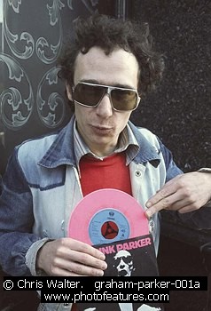 Photo of Graham Parker by Chris Walter , reference; graham-parker-001a,www.photofeatures.com