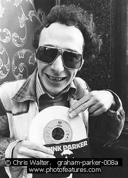 Photo of Graham Parker by Chris Walter , reference; graham-parker-008a,www.photofeatures.com