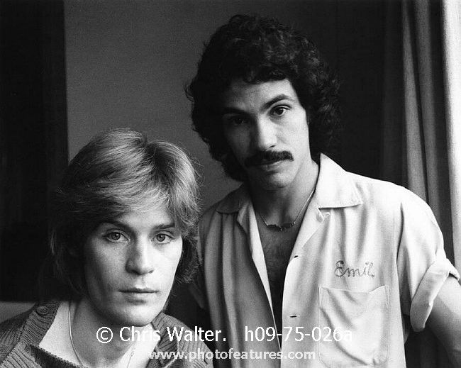 Photo of Daryl Hall and John Oates for media use , reference; h09-75-026a,www.photofeatures.com