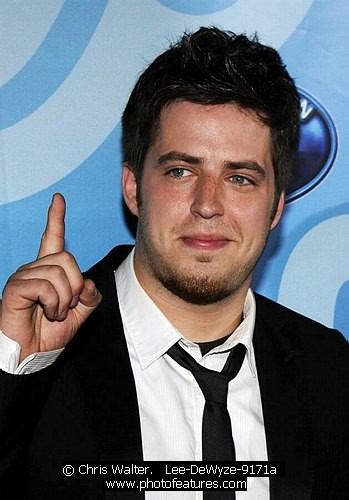 Photo of 2010 American Idol Finale by Chris Walter , reference; Lee-DeWyze-9171a,www.photofeatures.com