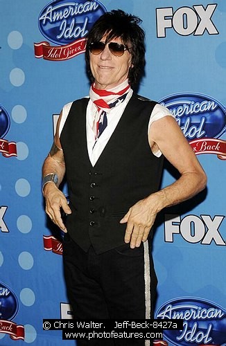 Photo of Idol Gives Back 2010 by Chris Walter , reference; Jeff-Beck-8427a,www.photofeatures.com