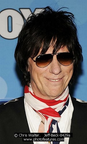 Photo of Idol Gives Back 2010 by Chris Walter , reference; Jeff-Beck-8429a,www.photofeatures.com