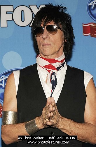 Photo of Idol Gives Back 2010 by Chris Walter , reference; Jeff-Beck-8433a,www.photofeatures.com