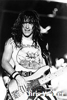 Iron  Maiden 1983 Steve Harris <br> Chris Walter<br>
