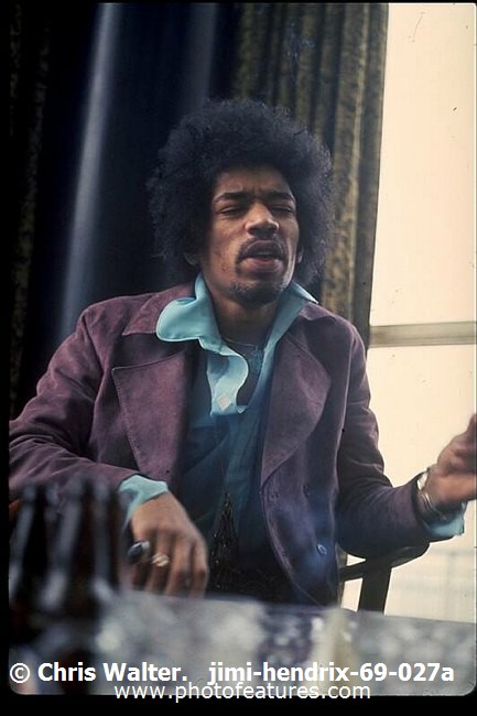 Photo of Jimi Hendrix for media use , reference; jimi-hendrix-69-027a,www.photofeatures.com