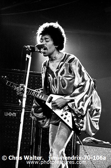 Photo of Jimi Hendrix for media use , reference; jimi-hendrix-70-106a,www.photofeatures.com