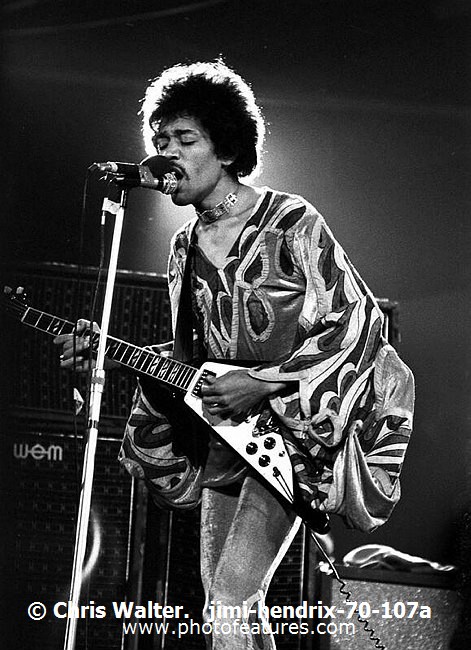 Photo of Jimi Hendrix for media use , reference; jimi-hendrix-70-107a,www.photofeatures.com