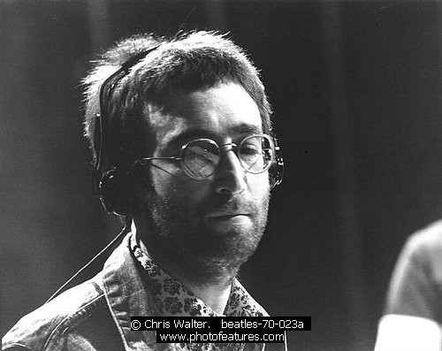 Photo of John Lennon by Chris Walter , reference; beatles-70-023a,www.photofeatures.com