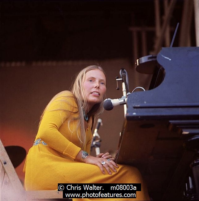 Photo of Joni Mitchell for media use , reference; m08003a,www.photofeatures.com