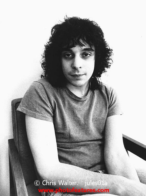 Photo of Jules Shear for media use , reference; jules01a,www.photofeatures.com