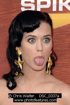 Photo of Katy Perry by Chris Walter , reference; DSC_0337a,www.photofeatures.com