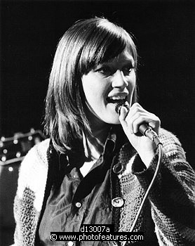 Photo of Kiki Dee by Chris Walter , reference; d13007a,www.photofeatures.com