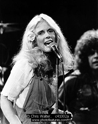 Photo of Kim Carnes by Chris Walter , reference; c41002a,www.photofeatures.com