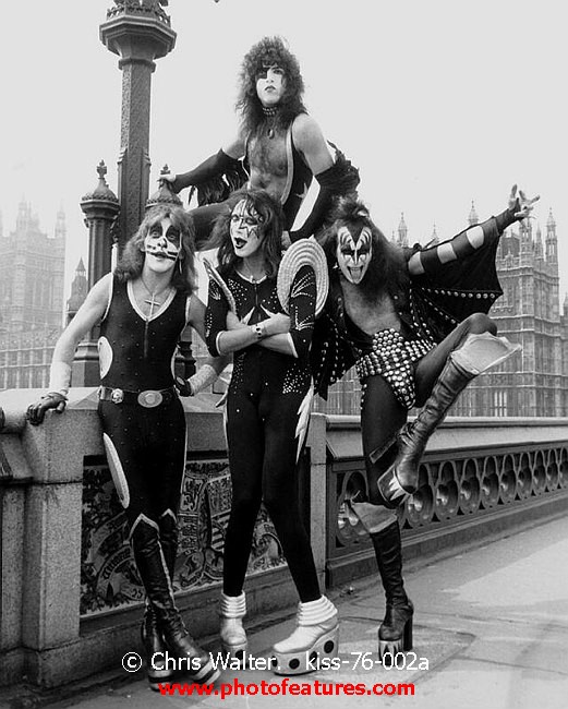 Kiss kiss-76-002a photography by © Chris Walter Photo of Kiss for media use , reference; kiss-76-002a,www.photofeatures.com