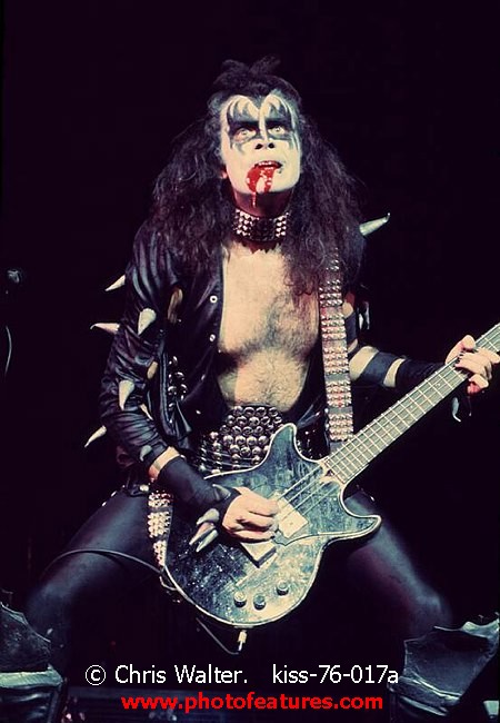 Photo of Kiss for media use , reference; kiss-76-017a,www.photofeatures.com