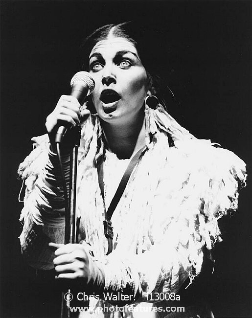 Lene Lovich l13008a photography by © Chris Walter Photo of Lene Lovich for media use , reference; l13008a,www.photofeatures.com