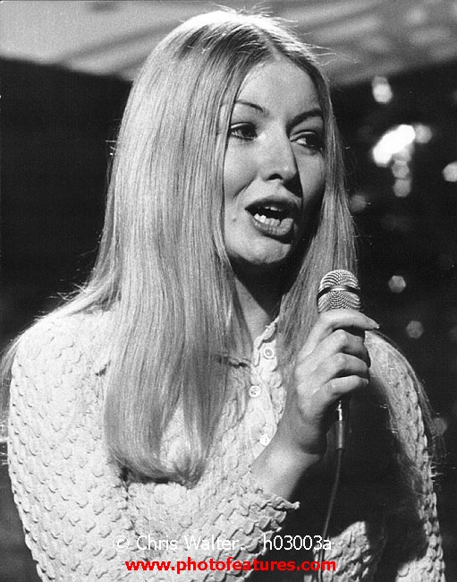Photo of Mary Hopkin for media use , reference; h03003a,www.photofeatures.com