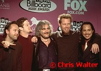 Metallica 1999  with Michael Kamen (Conductor). Lars Ulrich, Jason Newsted, Michael Kamen, Jamed Hetfield and Kirk Hammett