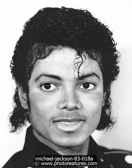 michael-jackson-83-018a.jpg