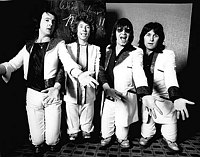 Photo of Mud 1975 Dave Mount, Rob Davis, Les Gray, Ray Stiles<br> Chris Walter<br>