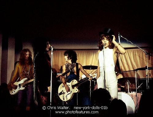 Photo of New York Dolls by Chris Walter , reference; new-york-dolls-01b,www.photofeatures.com