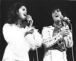 Photo of Donny & Marie Osmond 1975<br><br>