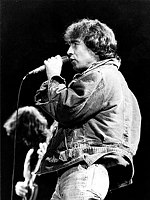 Photo of Paul Rodgers 1983 at ARMS benefit<br> Chris Walter<br>