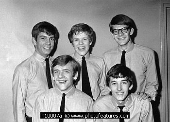 Photo of Peter Noone by Chris Walter , reference; h10007a,www.photofeatures.com