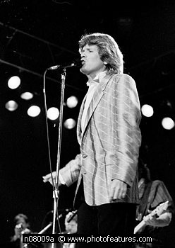 Photo of Peter Noone by Chris Walter , reference; n08009a,www.photofeatures.com