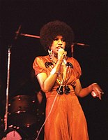 Photo of Pointer Sisters 1974 June Pointer<br>Photo by Chris Walter/Photofeatures
