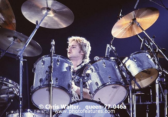 Photo of Queen for media use , reference; queen-77-046a,www.photofeatures.com