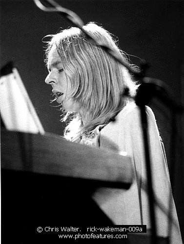 Photo of Rick Wakeman by Chris Walter , reference; rick-wakeman-009a,www.photofeatures.com