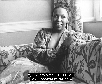 Photo of Roberta Flack by Chris Walter , reference; f05001a,www.photofeatures.com