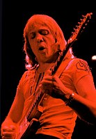 Photo of Robin Trower 1977<br> Chris Walter<br>