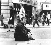 Paul Simon 1965 in London<br> Chris Walter<br>