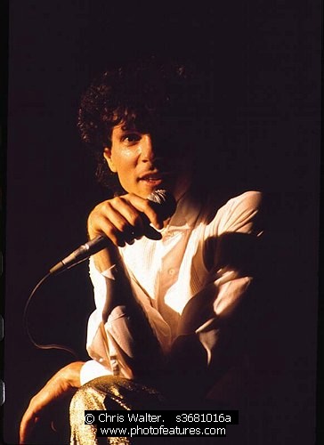 Photo of Sparks by Chris Walter , reference; s3681016a,www.photofeatures.com