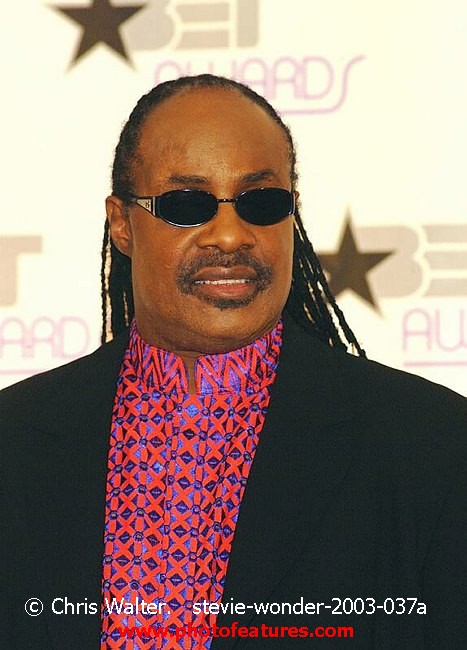 Photo of Stevie Wonder for media use , reference; stevie-wonder-2003-037a,www.photofeatures.com