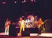 Photo of Thw Sweet 1977 Andy Scott, Brian Connolly, Mick Tucker and Steve Priest<br> Chris Walter<br>