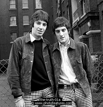 Photo of The Truth by Chris Walter , reference; the-truth-01a,www.photofeatures.com